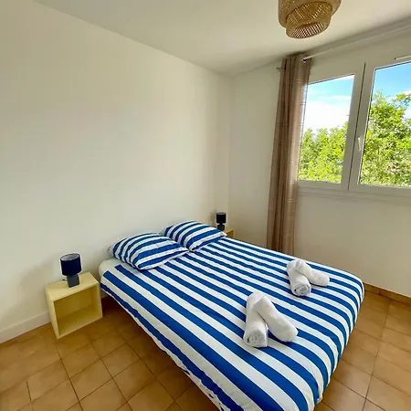 Superbe Duplex Refait A Neuf ! Apartment Hyeres Exterior photo