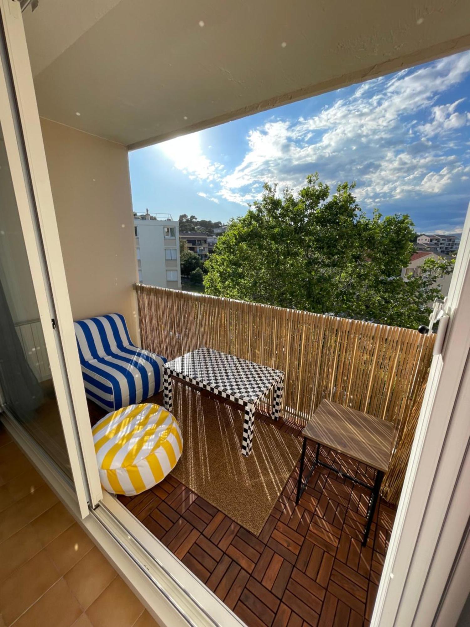 Superbe Duplex Refait A Neuf ! Hyeres
